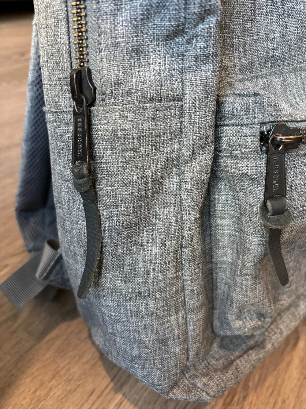 Herschel Supply Co. Settlement Bookbag/Backpack in Raven Crosshatch Grey